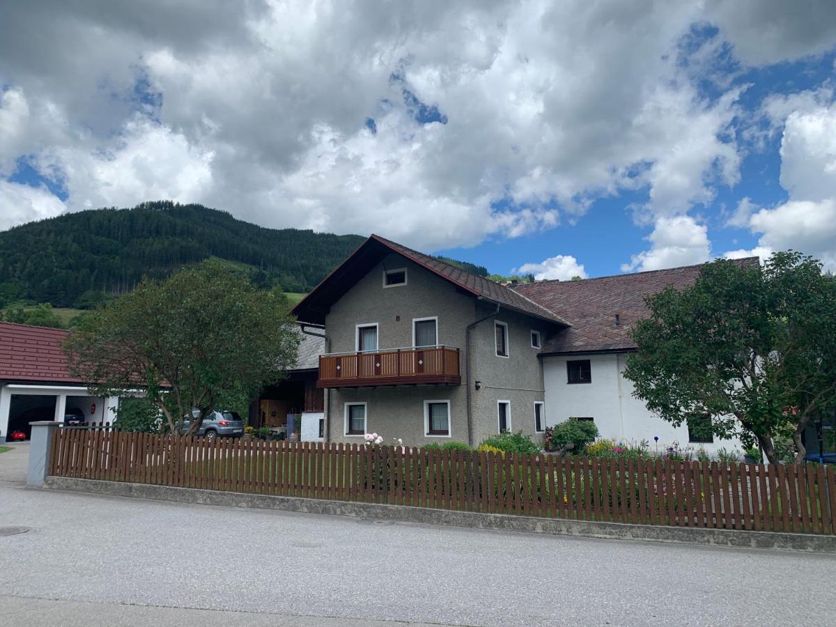 FeWo Lüttich Etmissl Esterno foto